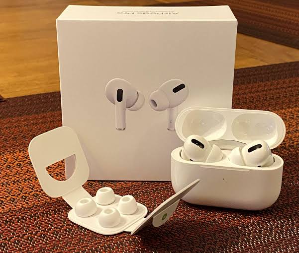 Airpods Pro (1st Gen) A+ Quality Brand: Apple