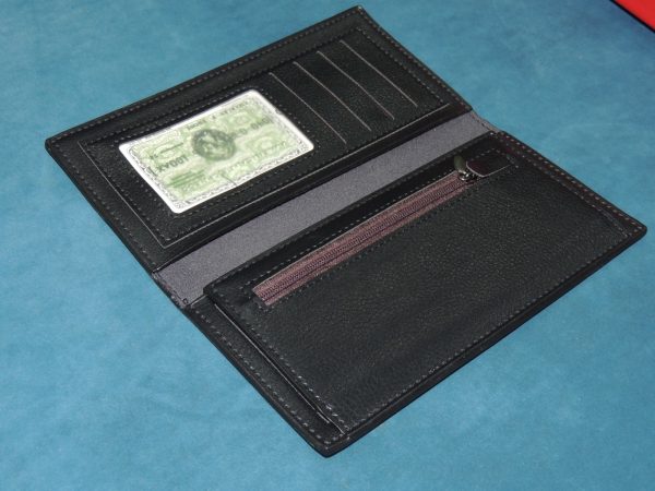 Men’s Daily Use Leather Wallets