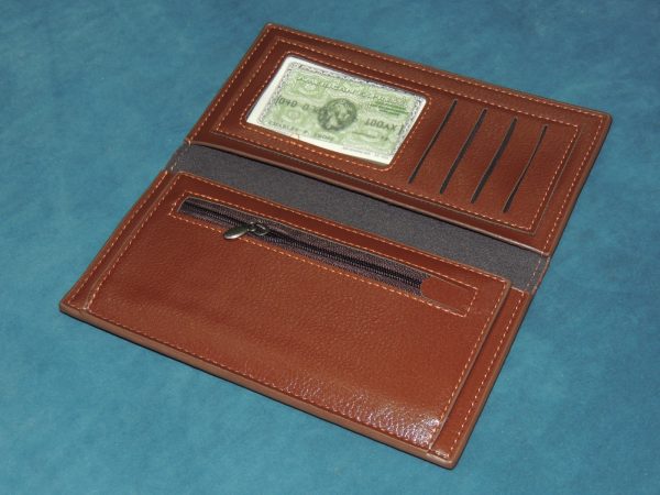 Men’s Daily Use Leather Wallets